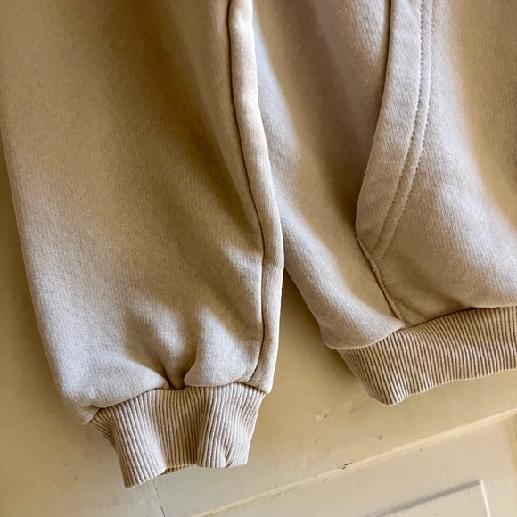 PRETTYLITTLETHING oversized hoodie - Picture 4 of 11